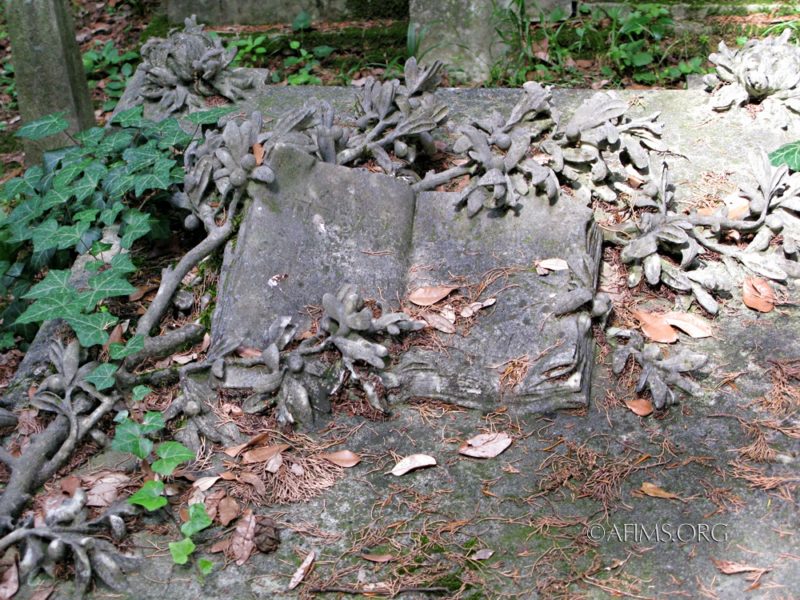 Jewish cemetery section